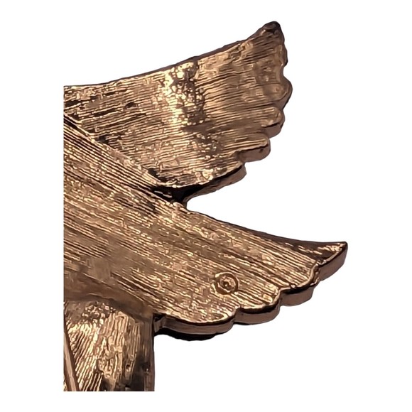 Hummingbird Pin Brooch Red Rhinestone Eye Gold Tone Bird Flying 2" Vintage Read - Picture 6 of 13